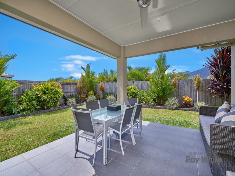 11 Lockyer Crescent, Bentley Park QLD 4869