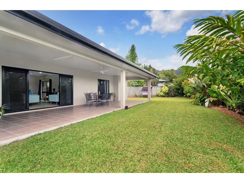 4 Whela Close, Bentley Park QLD 4869