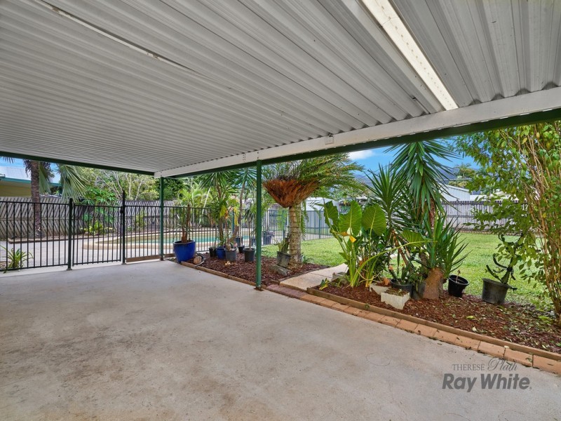 Bentley Park QLD 4869