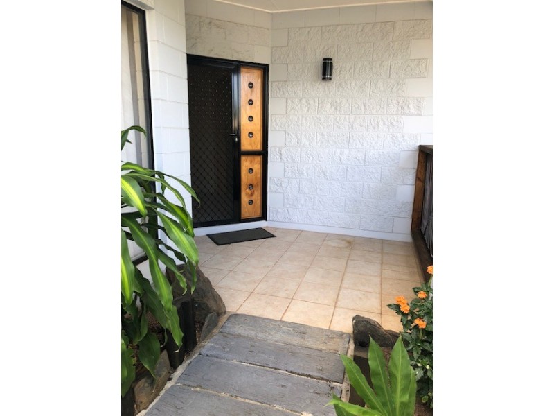 Bentley Park QLD 4869