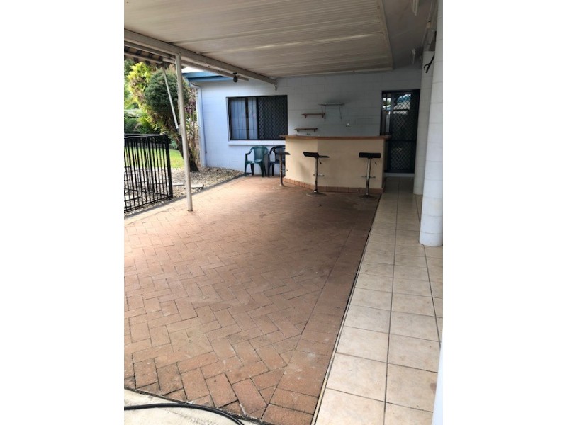 Bentley Park QLD 4869