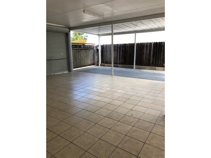 Bentley Park QLD 4869