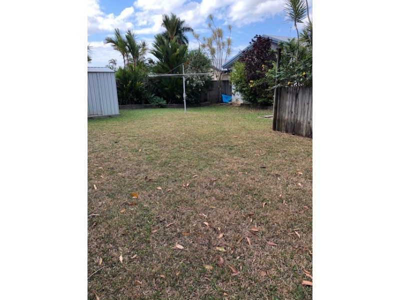 Bentley Park QLD 4869