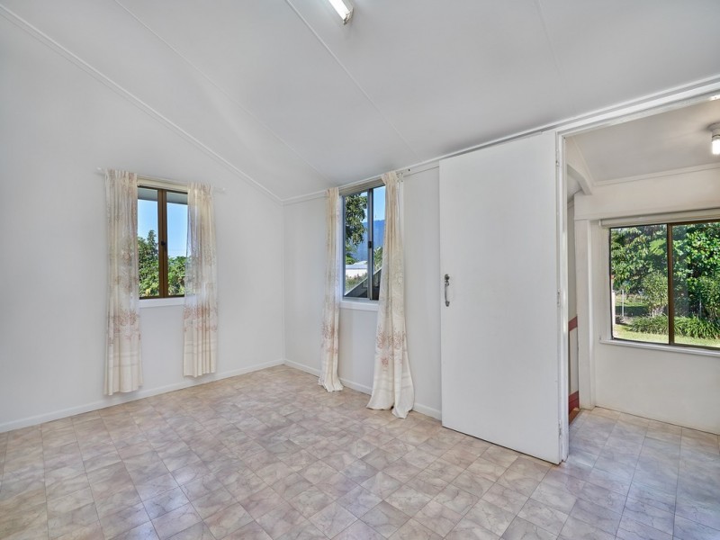 14 Knowles Street, Babinda QLD 4861