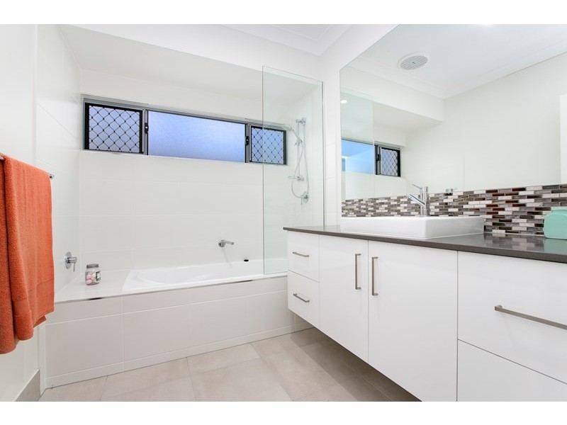 1 Wegert Close, Gordonvale QLD 4865