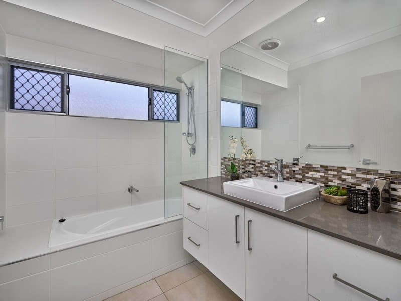 1 Wegert Close, Gordonvale QLD 4865