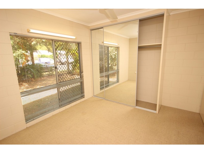 18 Resolution Drive, Bentley Park QLD 4869