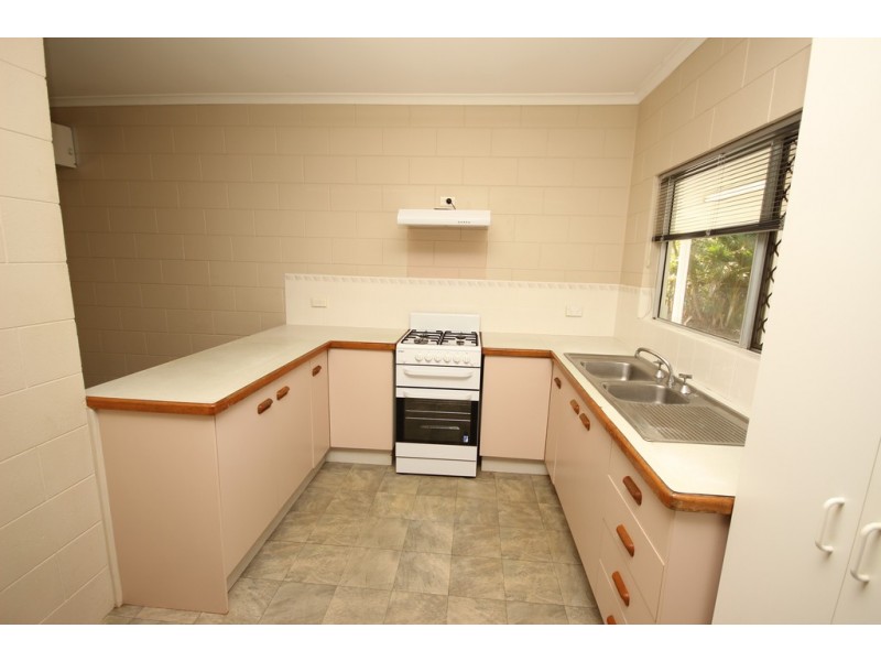 18 Resolution Drive, Bentley Park QLD 4869