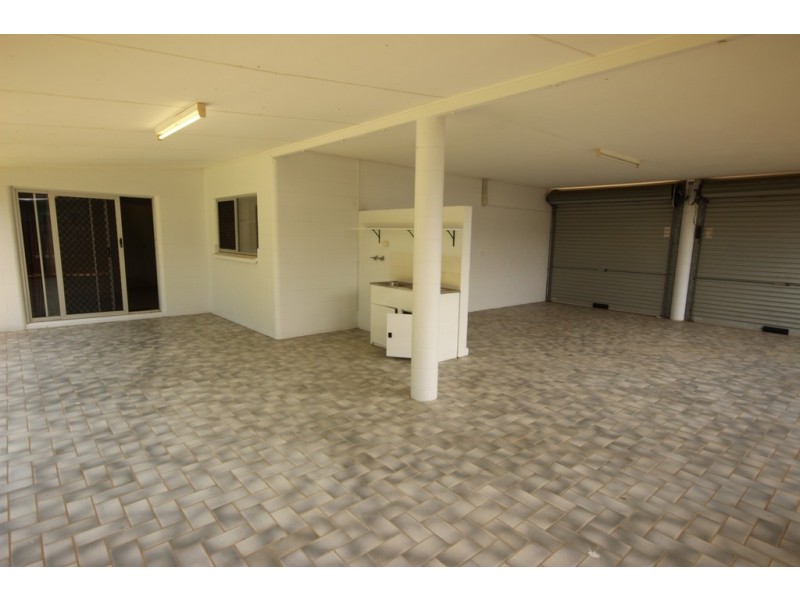 18 Resolution Drive, Bentley Park QLD 4869