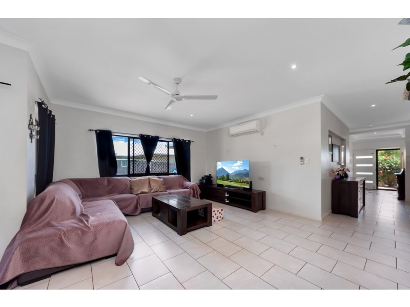 7 Goldberg Close, White Rock QLD 4868