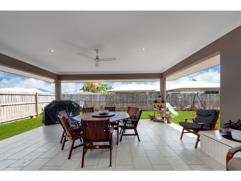 7 Goldberg Close, White Rock QLD 4868