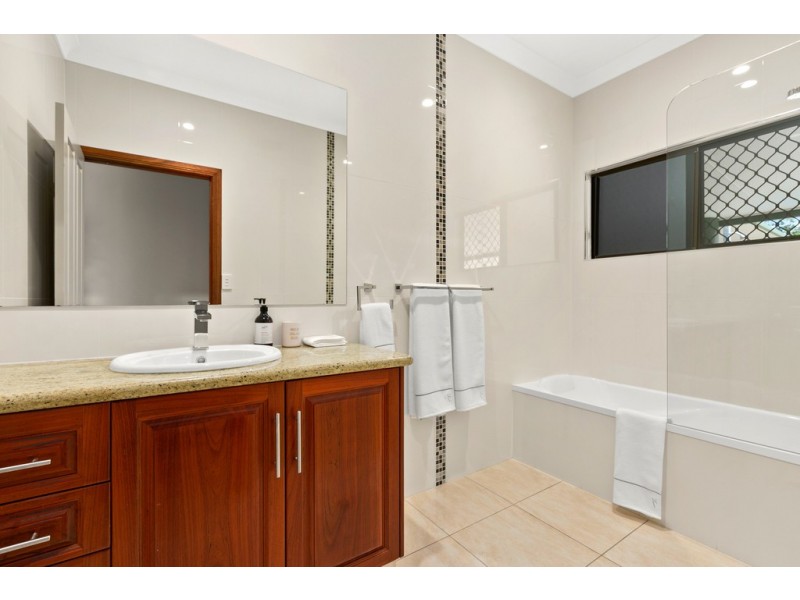 246-248 Dempsey Street, Gordonvale QLD 4865