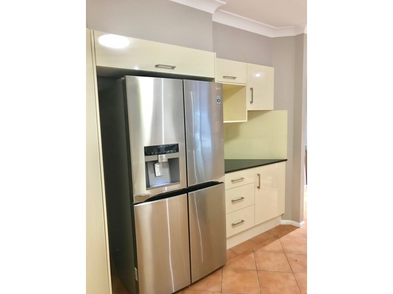 Bentley Park QLD 4869