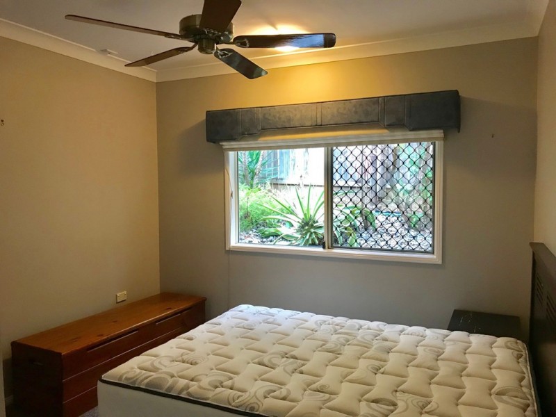 Bentley Park QLD 4869