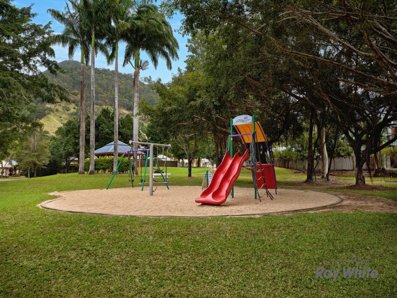 8 Blueberry Close, Mount Sheridan QLD 4868