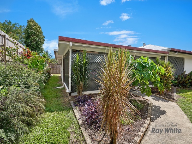 204 Timberlea Drive, Bentley Park QLD 4869