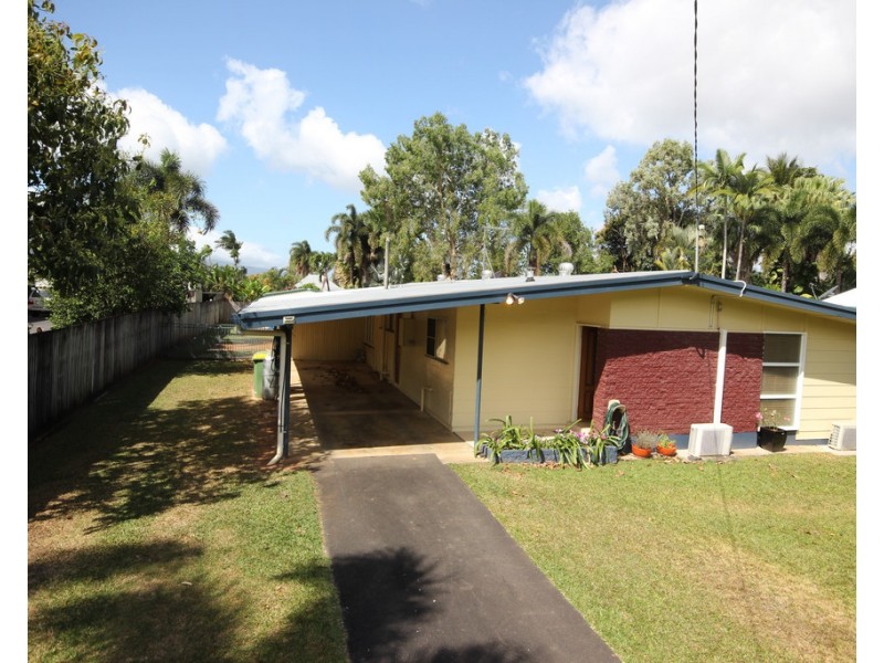 36 Queen Street, Edmonton QLD 4869