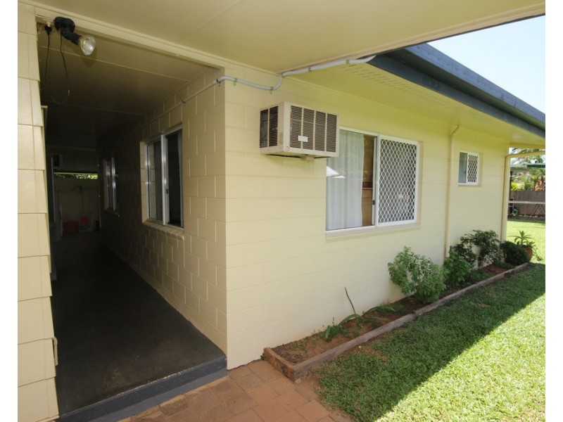36 Queen Street, Edmonton QLD 4869
