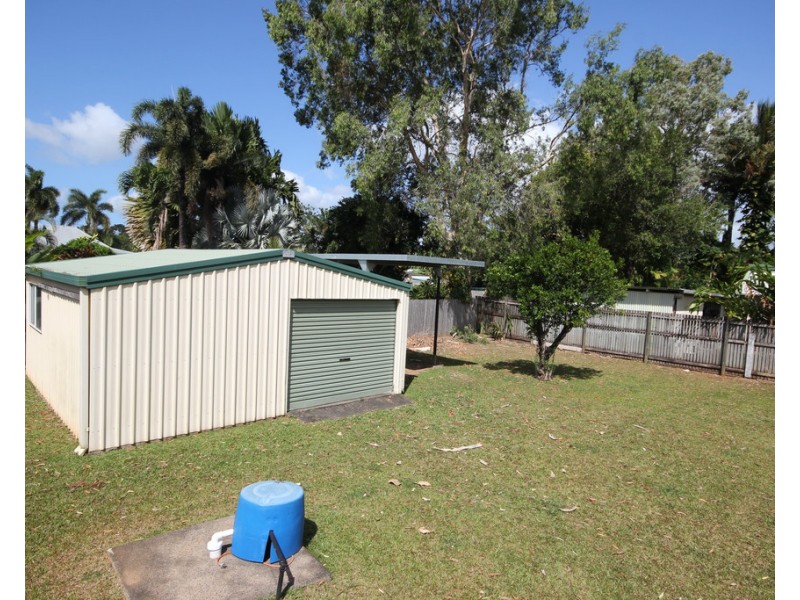 36 Queen Street, Edmonton QLD 4869