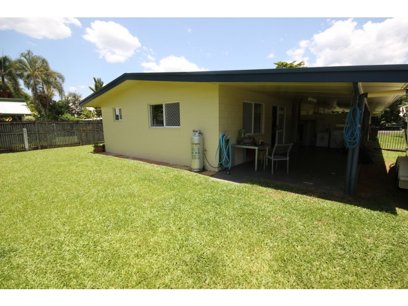 36 Queen Street, Edmonton QLD 4869