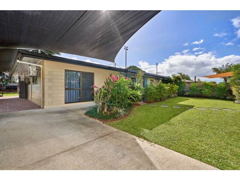 24 Fishburn Street, Bentley Park QLD 4869