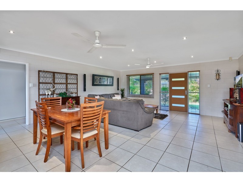 24 Fishburn Street, Bentley Park QLD 4869