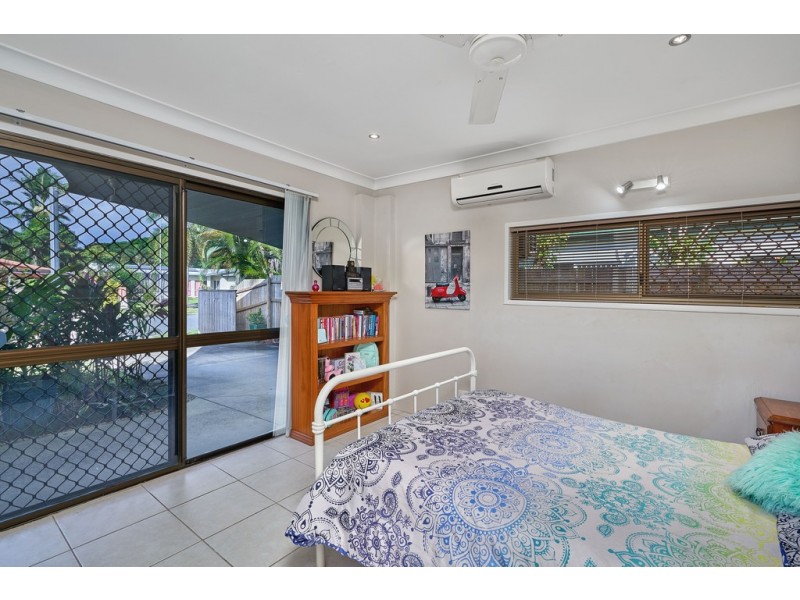 24 Fishburn Street, Bentley Park QLD 4869