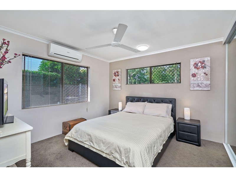 24 Fishburn Street, Bentley Park QLD 4869