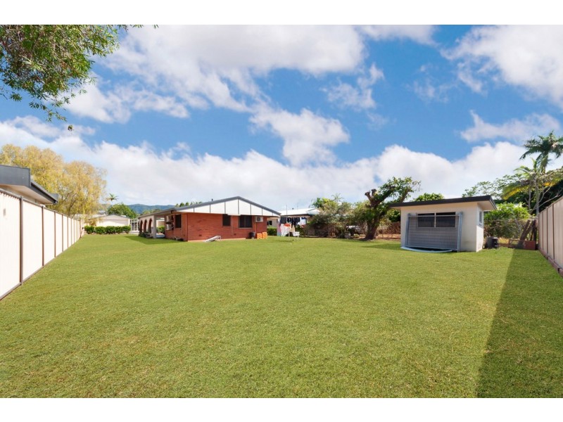 61 Mount Peter Road, Edmonton QLD 4869