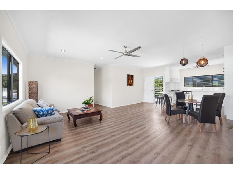 25 Shaft Street, Edmonton QLD 4869