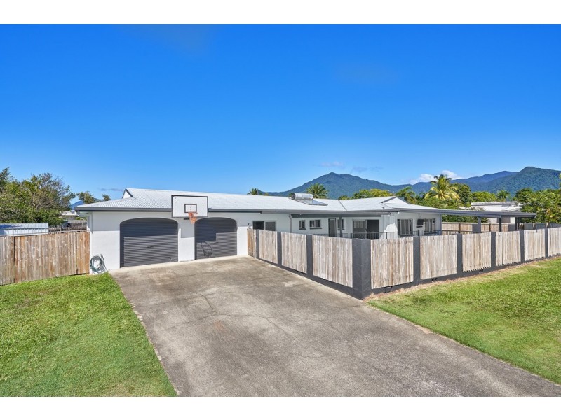 32 Sirius Street, Bentley Park QLD 4869