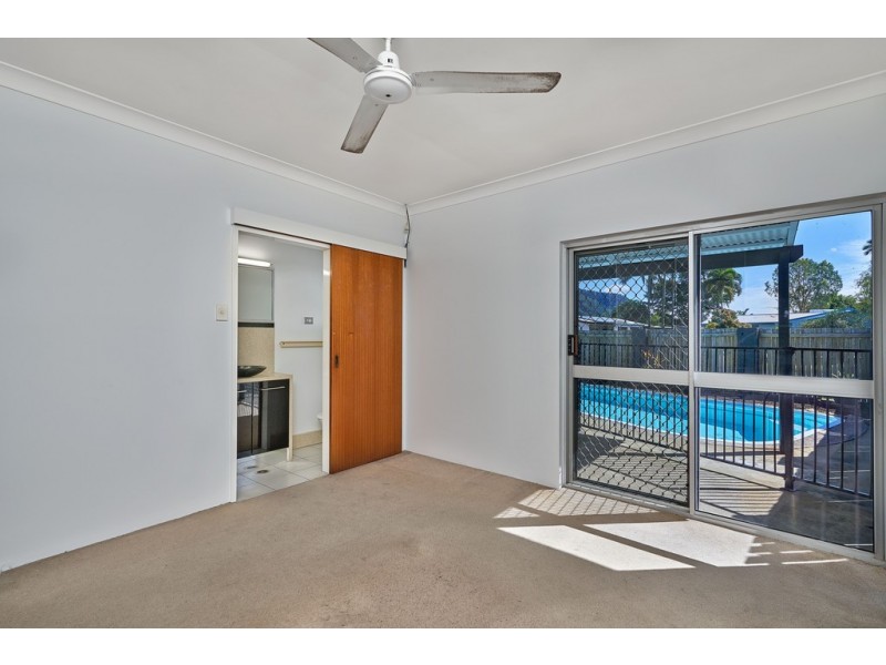 32 Sirius Street, Bentley Park QLD 4869
