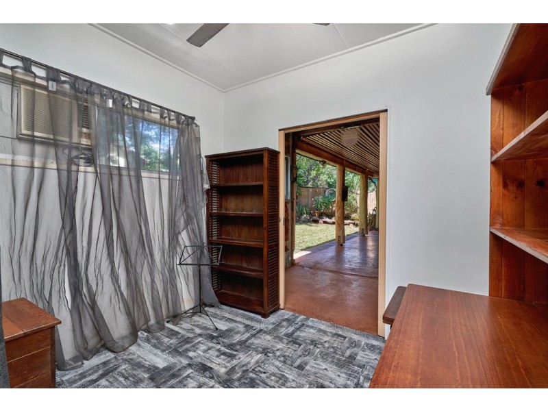 19 Powell Place, Bentley Park QLD 4869