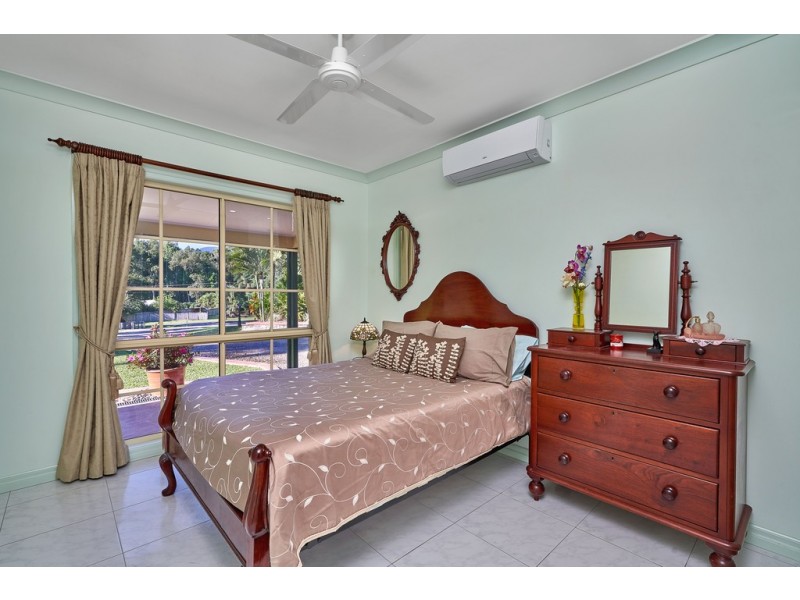 10-12 Briggs Close, Gordonvale QLD 4865