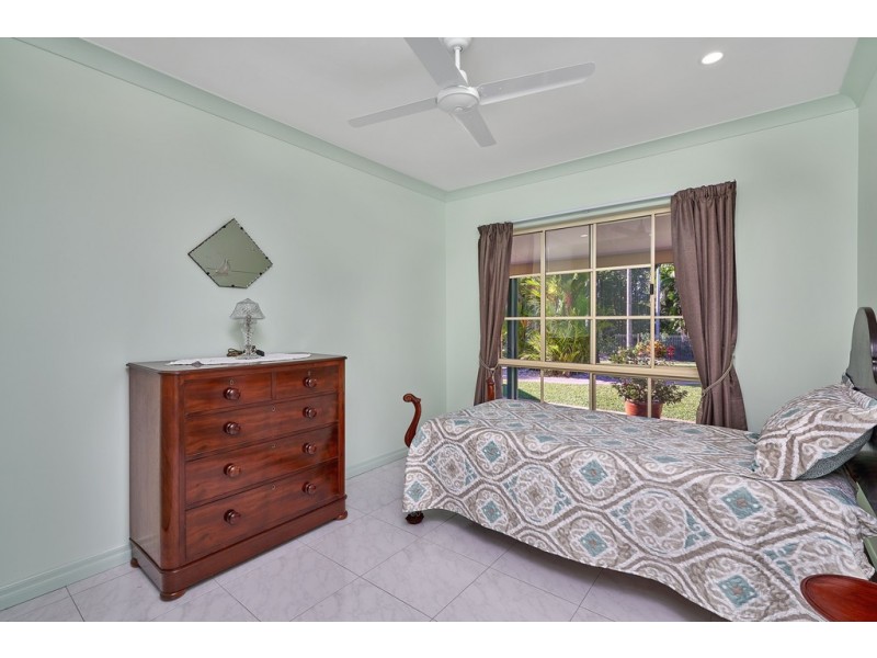 10-12 Briggs Close, Gordonvale QLD 4865