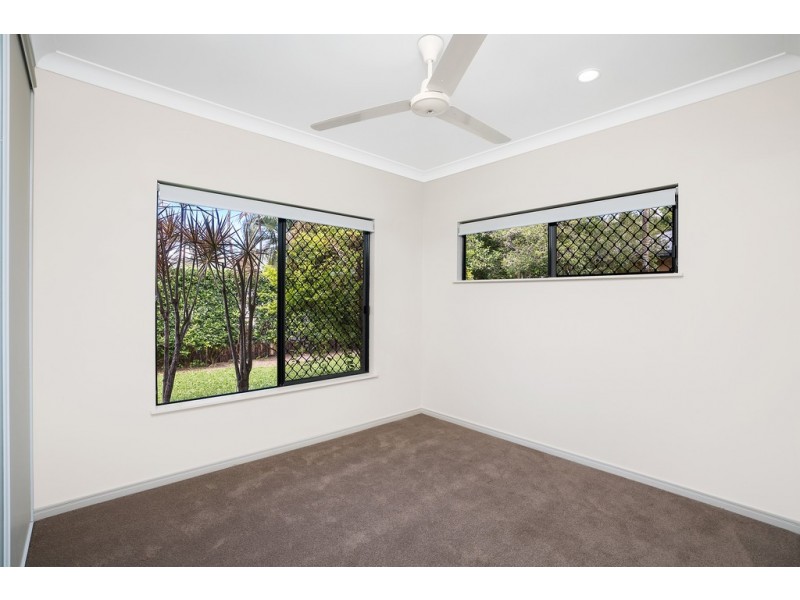 13 Surtees Close, Bentley Park QLD 4869