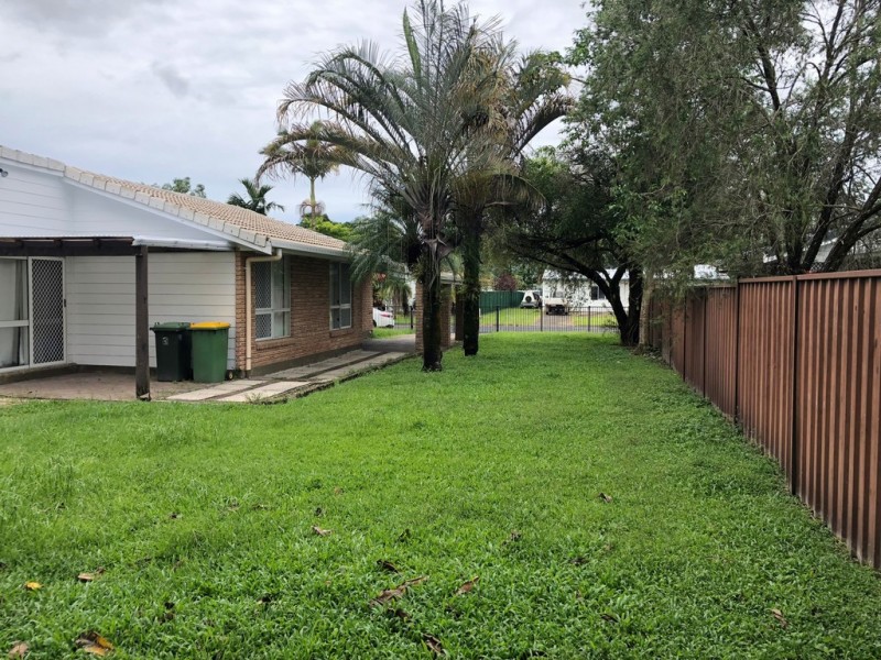 Bentley Park QLD 4869