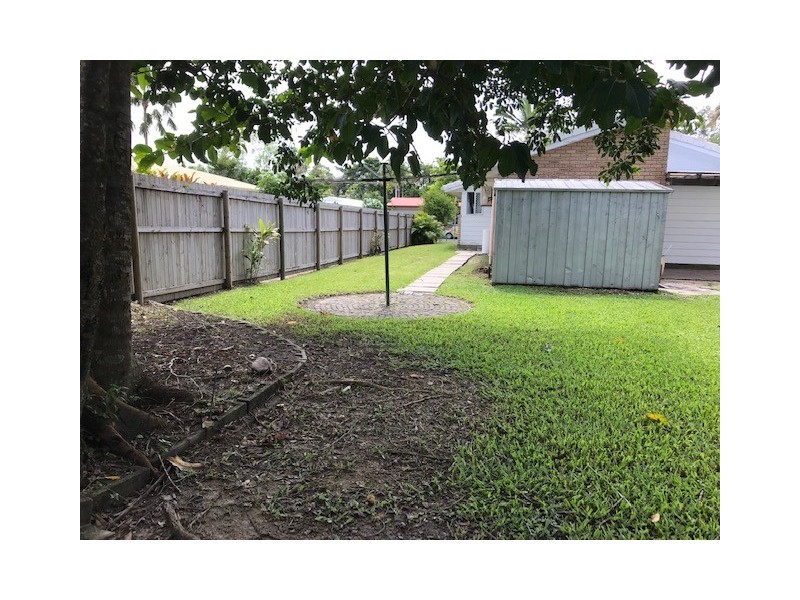 Bentley Park QLD 4869