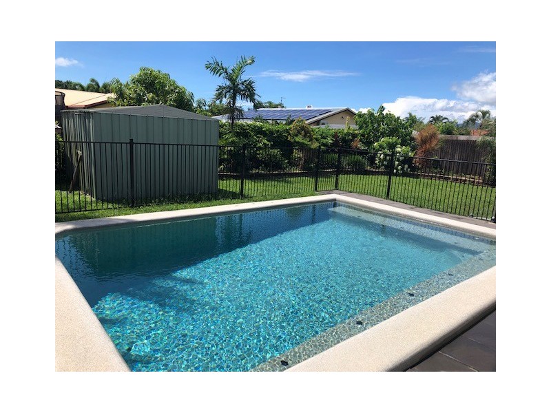 61 Giffin Road, White Rock QLD 4868