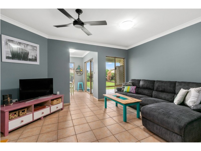 61 Giffin Road, White Rock QLD 4868