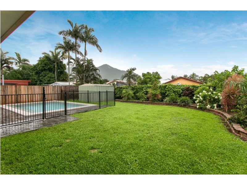 61 Giffin Road, White Rock QLD 4868