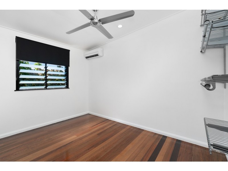 8 Palmerston Street, Aeroglen QLD 4870