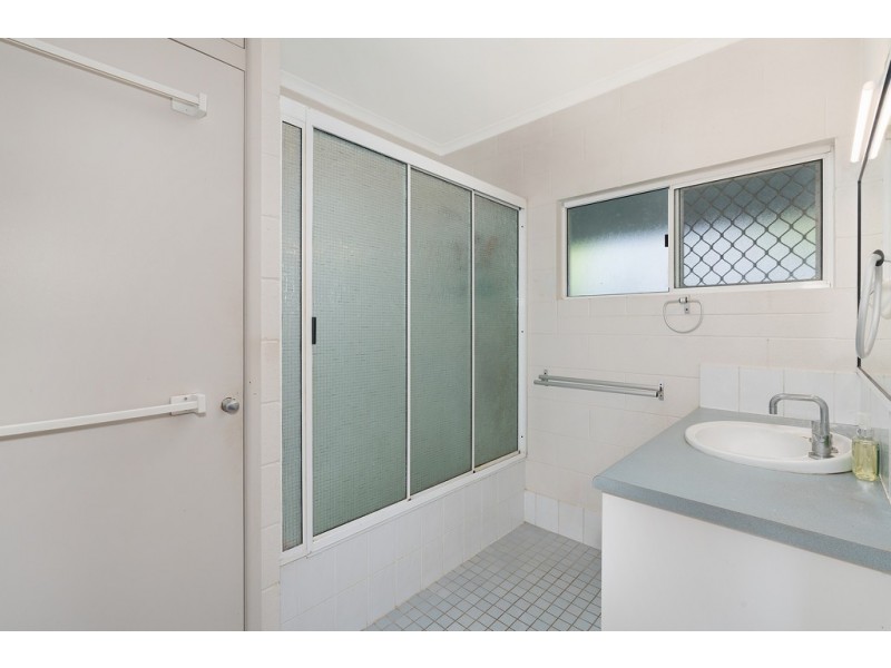 9 Radford Close, Gordonvale QLD 4865