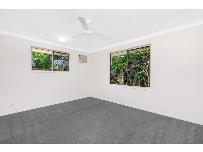 23 De Vecchi Close, Edmonton QLD 4869