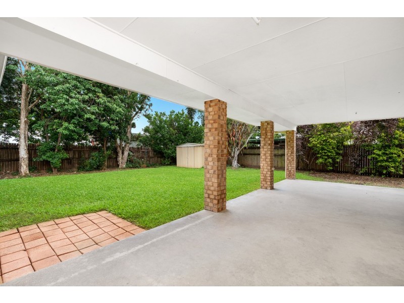 23 De Vecchi Close, Edmonton QLD 4869