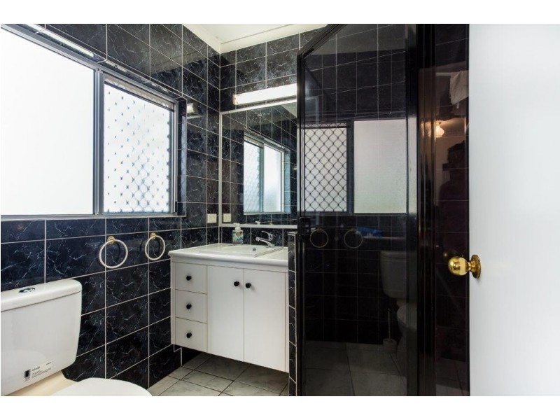 9-11 Lander Close, Deeral QLD 4871