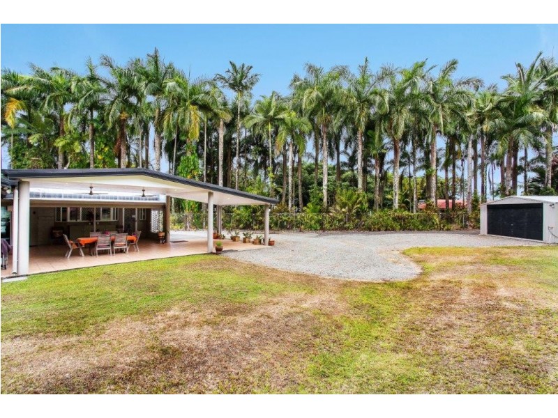 9-11 Lander Close, Deeral QLD 4871