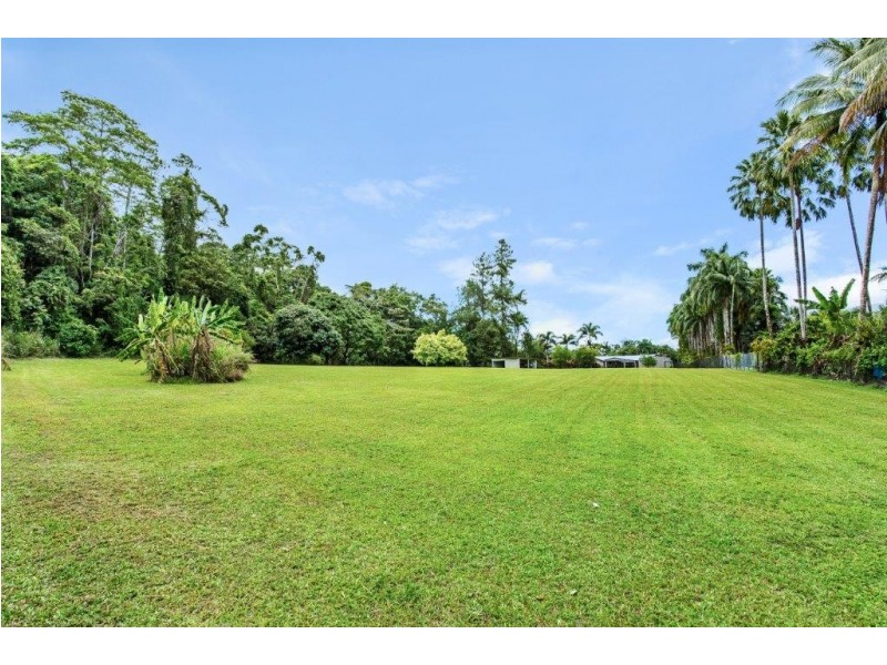 9-11 Lander Close, Deeral QLD 4871