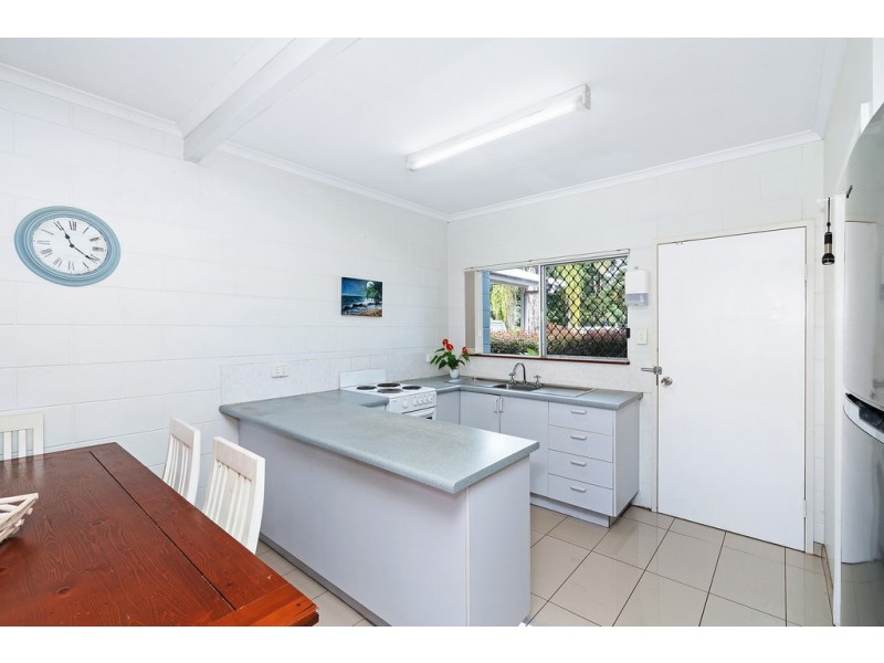 5/4 Atlantic Close, White Rock QLD 4868
