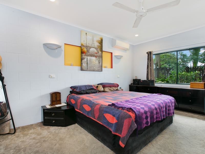 30 Cracknell Rd, White Rock QLD 4868